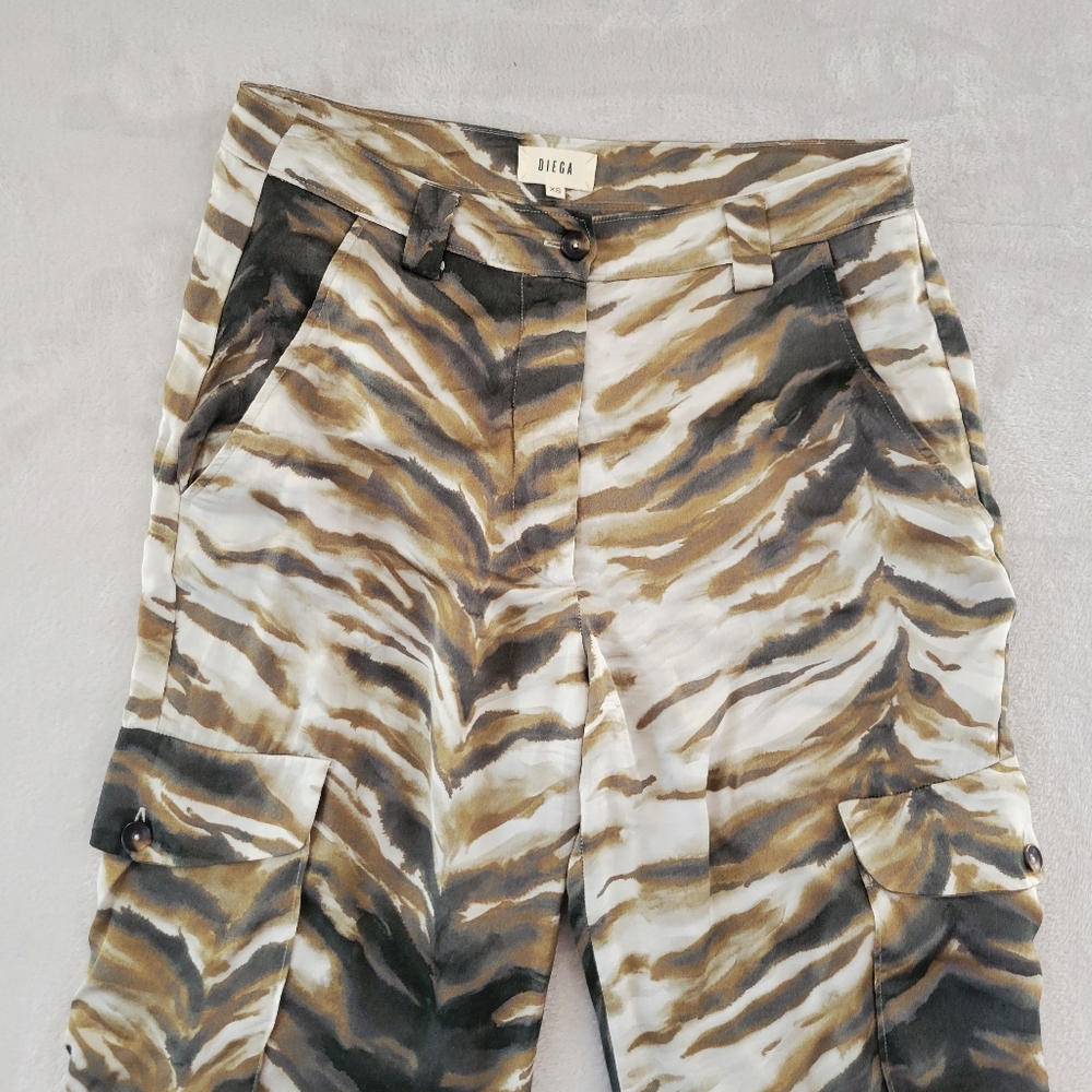 Diega Patrelo Silky Tiger Print Camo Cargo Pants XS - Picture 2 of 13